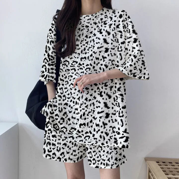 Women T-Shirt Shorts Suit Set Casual Tie Dye Loose tshirt and wide leg middle shorts with pockets female Soft Summer Shorts Sets