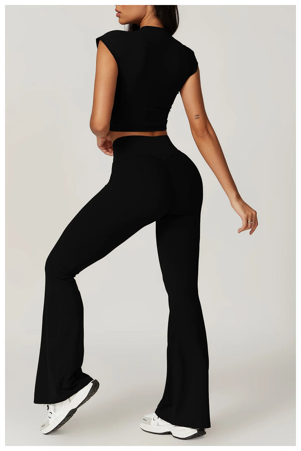 2 Pieces Yoga Set Gym Clothes Sportswear Yoga Suits For Women Fitness Short Sleeve Crop Top Tracksuits Sports Bra Gym Leggings