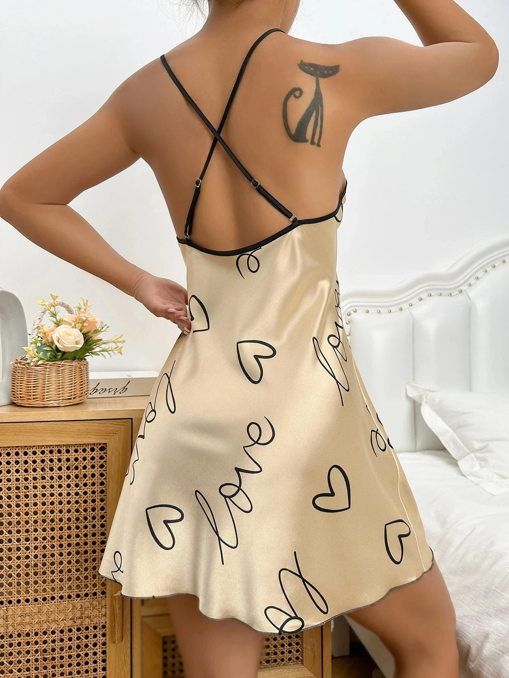 Heart Print Nightdress Elegant Scoop Neck Criss Cross Back Sleep Dress Women's Sleepwear