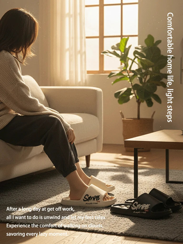 Four-Season Men's Fashion Slippers, Waterproof Non-Slip Casual Soft Perforated Bathroom Slippers, Suitable for Bathroom, Swimming, Indoor Use