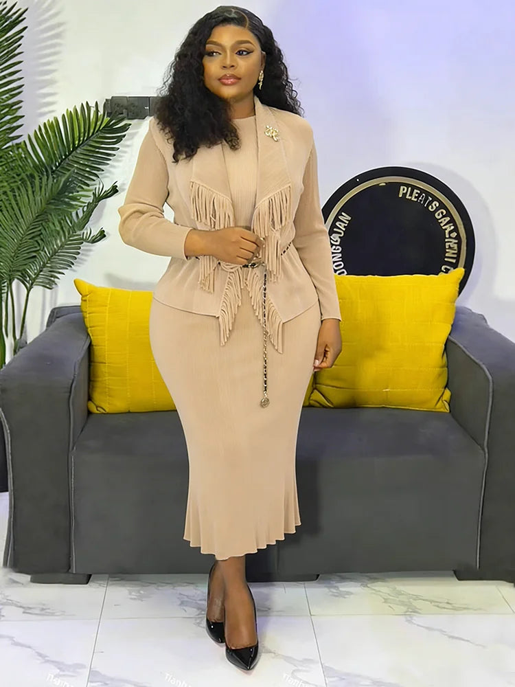 EGRM Fashion Solid Color Pleated Two-piece Set Women's Tassel Lapel Jacket and Casual Round Neck Vest Dresses 2026 New 9R5101