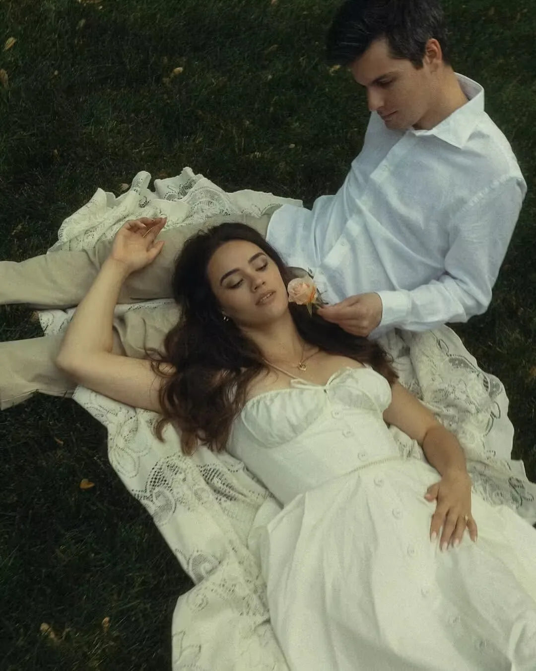 YENKYE Sexy Lace Up Bandage Back Elegant White Sling Dress Women Front Button A-line Cotton Corset Style Summer Dress Midi Robe