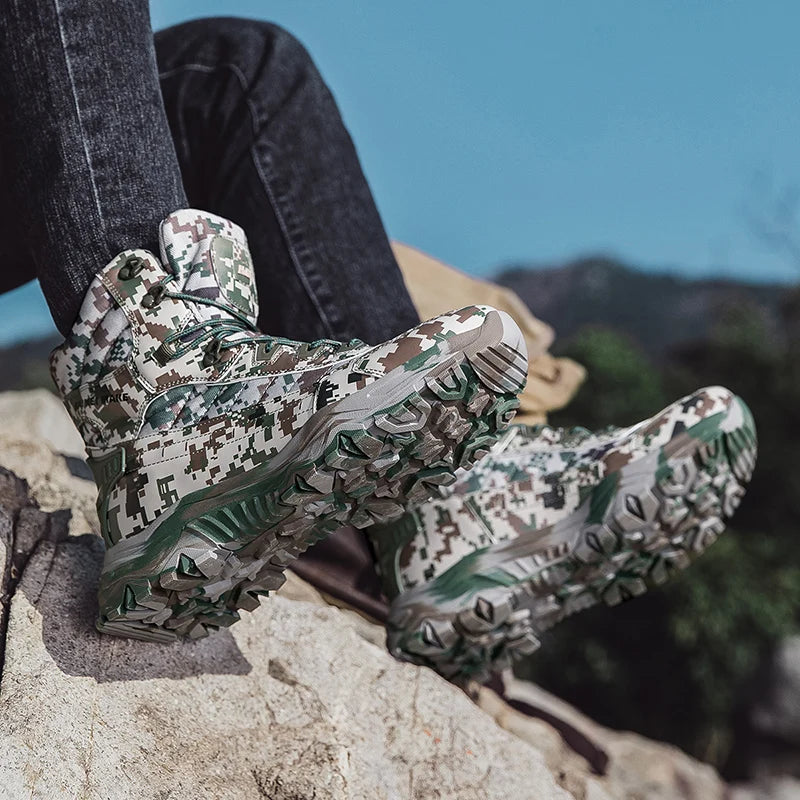 Men's New Large Outdoor Training Boots Outdoor Camouflage High Top Boots Anti slip and Wear resistant Mountaineering Shoes 39-46